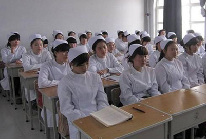 贵阳卫生学校2026年招生简章及计划